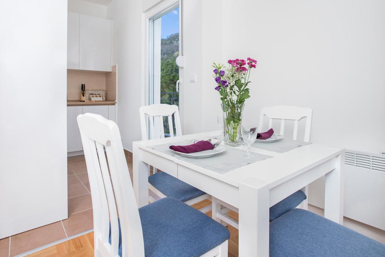 Piskalina Apartment Tivat Extérieur photo